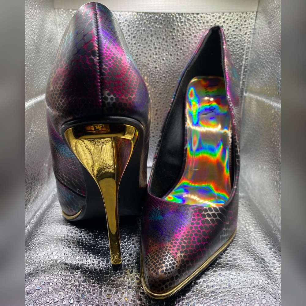 Luichiny Iridescent Print Heels